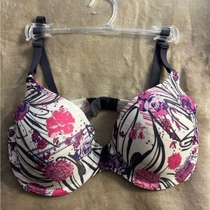 Maidenform lightly lined. size 34D